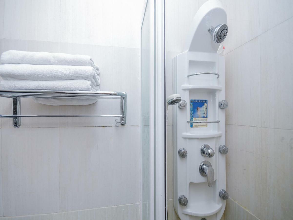 Kenyalang Suite Miri Zewnętrze zdjęcie